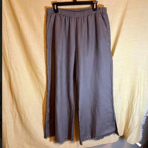 Gold Hawk Casual Pants